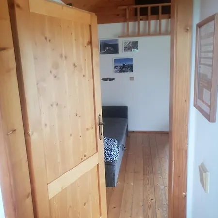 Village Tatralandia 3-2-2 431 S 1 Spalnou 1 Obyvackou A 1 Izbou V Podkrovi